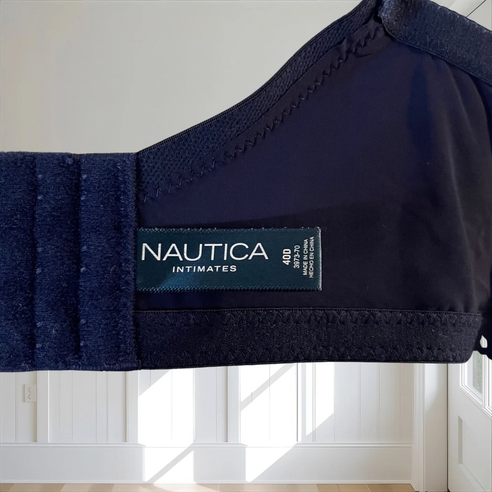 NWOT Nautica Navy Blue Underwire T-shirt Bra 40D Adjustable Straps Lightly Lined - Picture 8 of 10